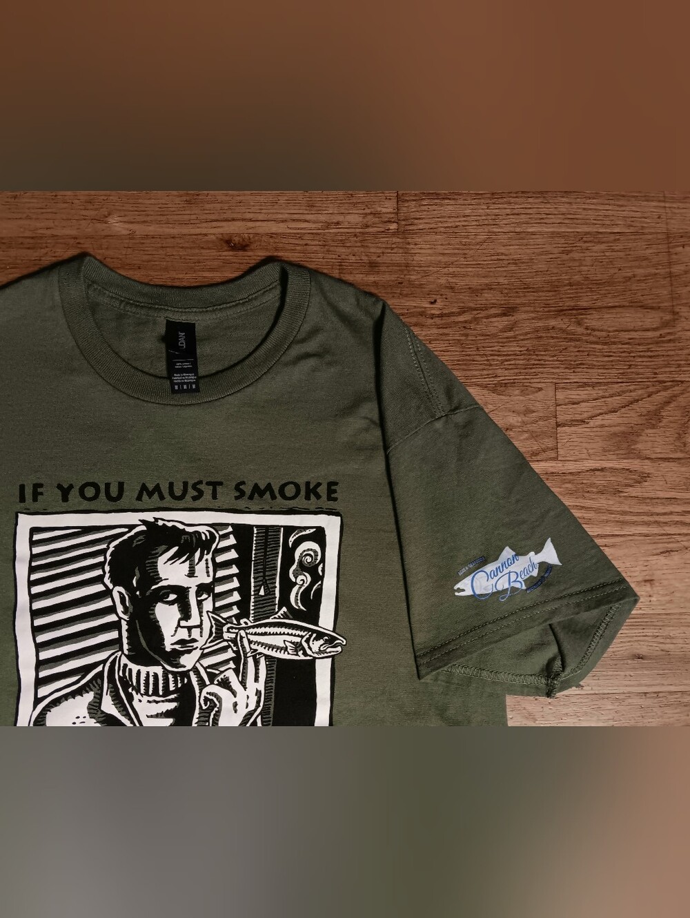 Ray Troll Smoke Salmon t-shirt Cannon Beach Edition Fish Animal Oregon